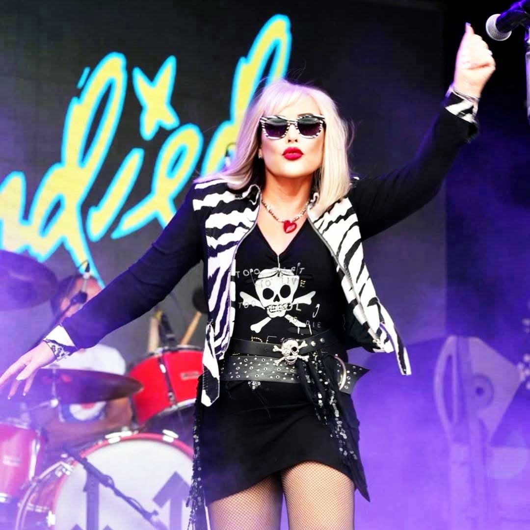 <q>Michelle dancing 1</q>